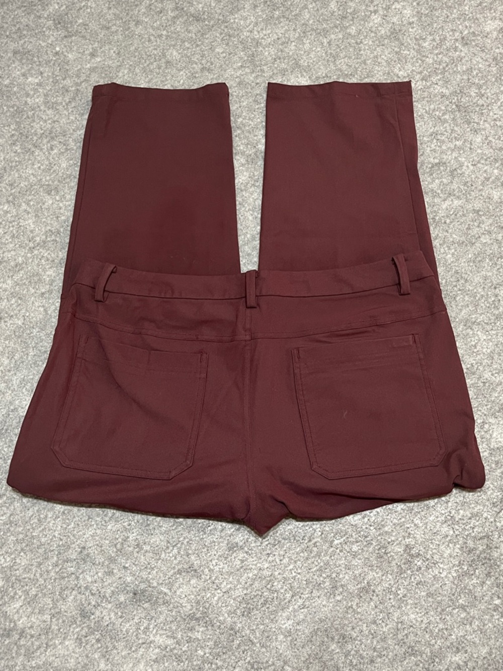 lululemon athletica Men's Maroon Chinos - Picture 4 of 8